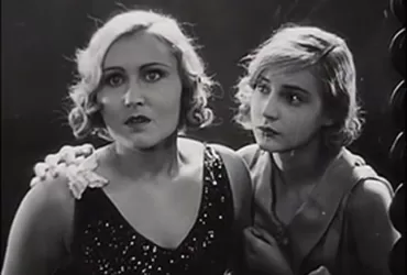 Watch Les Amours De Minuit 1931 French Film